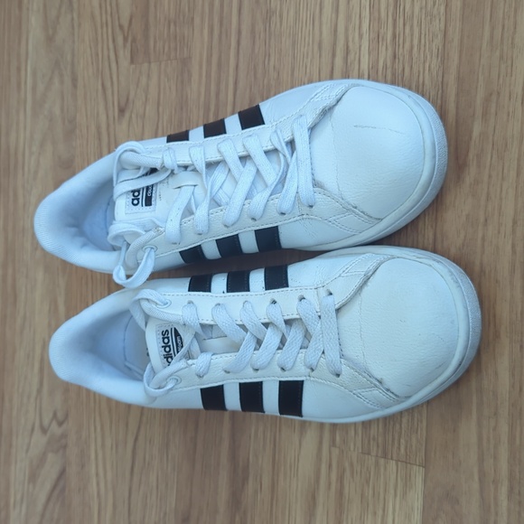 adidas Shoes - Adidas Shoes sneakers Size 8.5